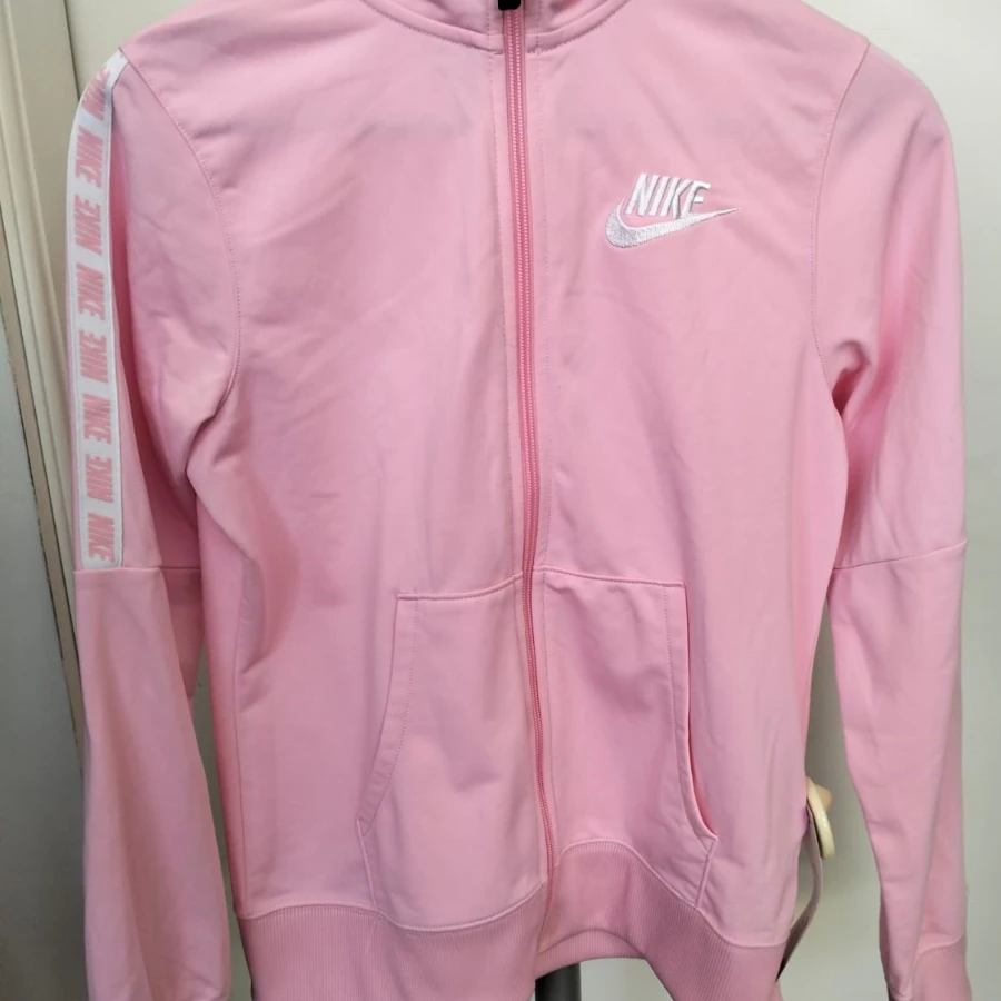 Immagine WhatsApp 2025-09-11 ore 12.27.31_102687a4