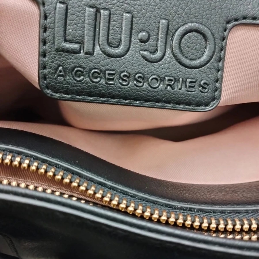 Immagine WhatsApp 2025-10-22 ore 17.39.46_7c5c4be3