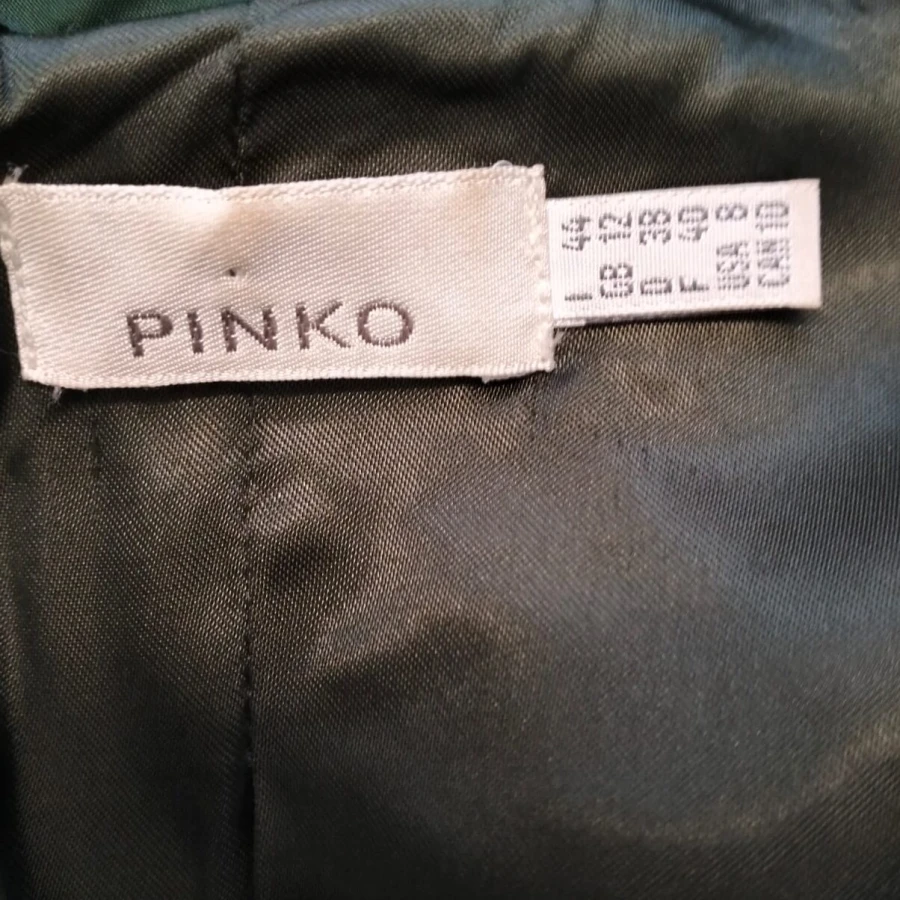 c1bfd925-ac64-44b4-8ddb-ca9b895a19fc