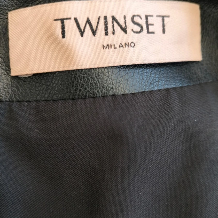 WhatsApp Image 2026-03-26 at 17.05.53 (1)